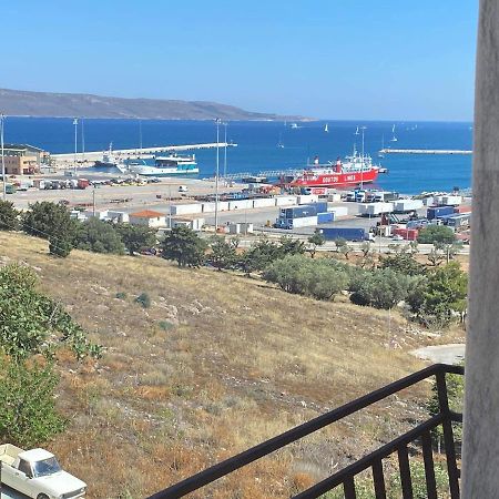 Lavrio 1Bdr Penthouse 7 Min On Foot From The Port 아파트 외부 사진