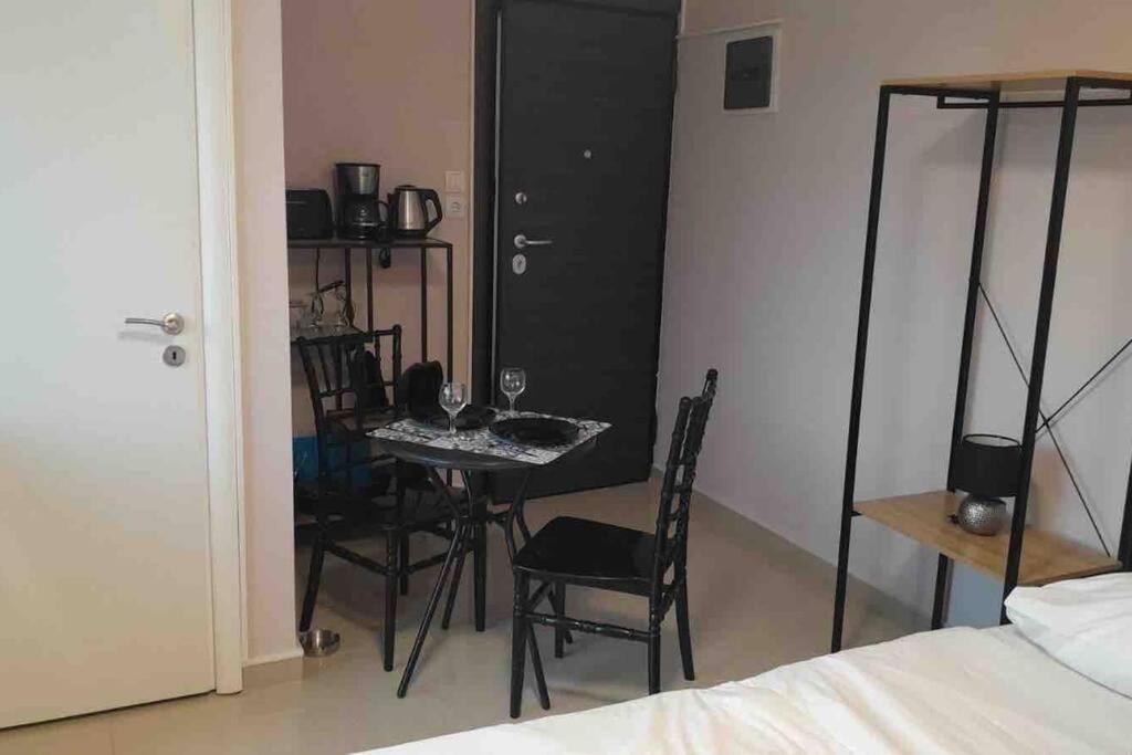 Lavrio 1Bdr Penthouse 7 Min On Foot From The Port 아파트 외부 사진